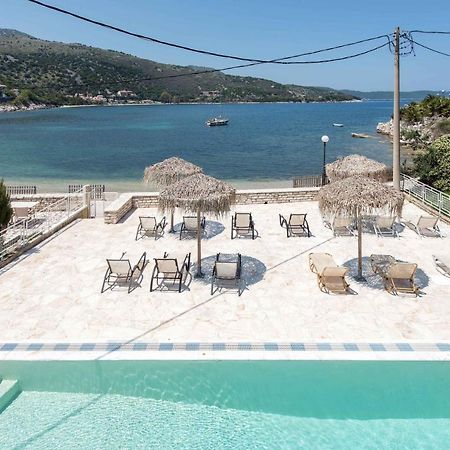 Marika Apartments Kassiopi Bagian luar foto