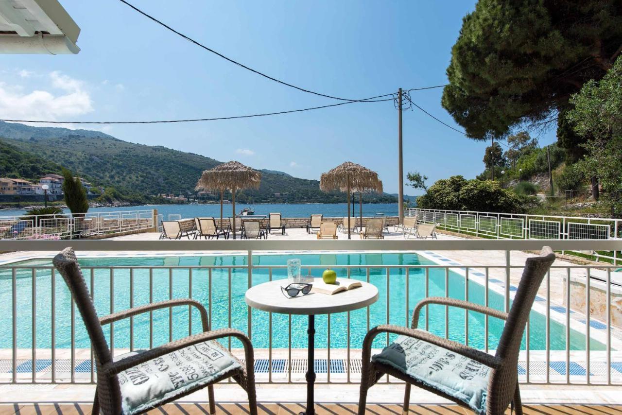 Marika Apartments Kassiopi Bagian luar foto