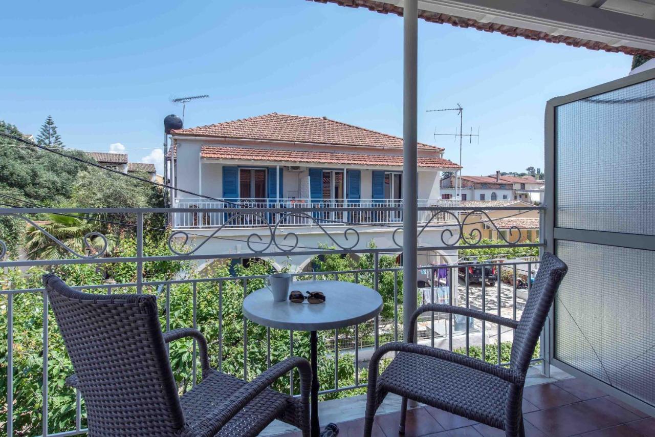 Marika Apartments Kassiopi Bagian luar foto