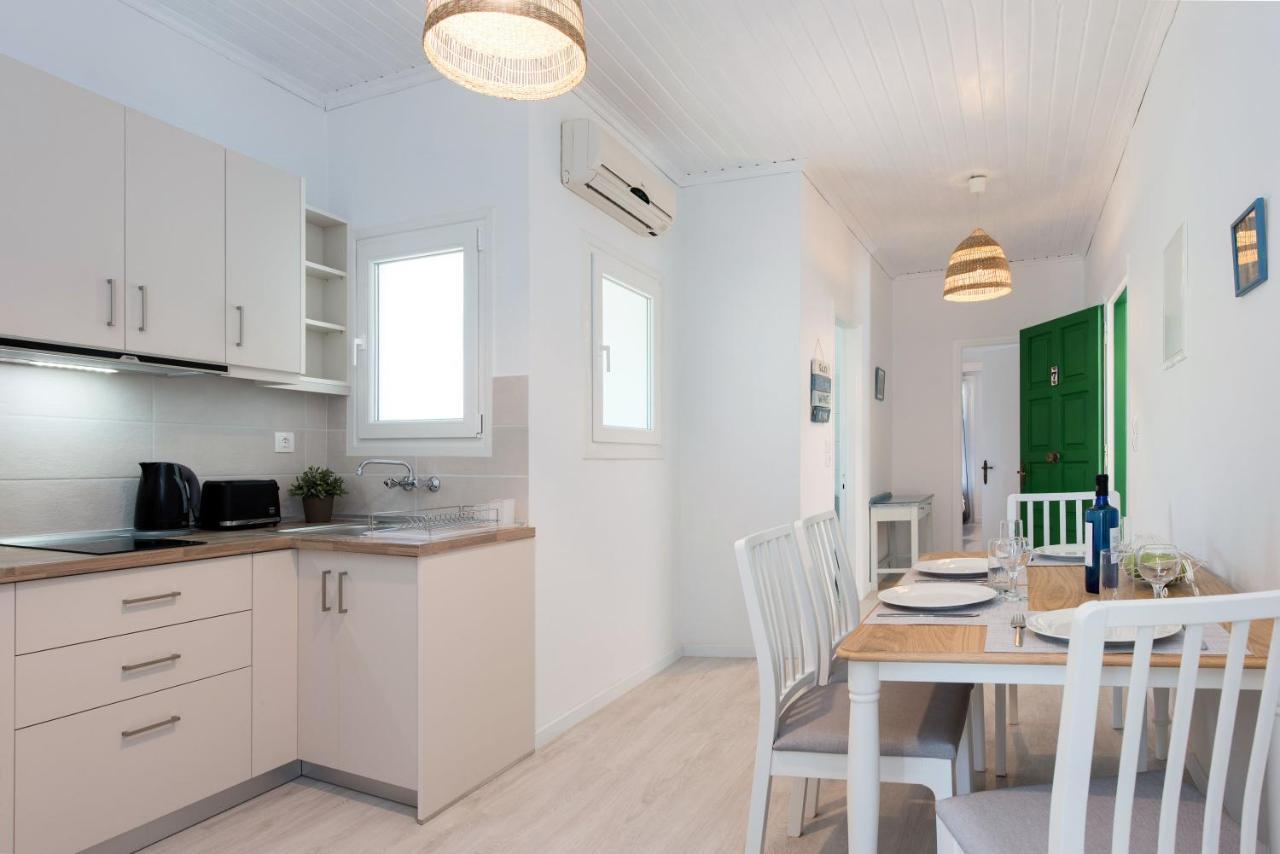 Marika Apartments Kassiopi Bagian luar foto
