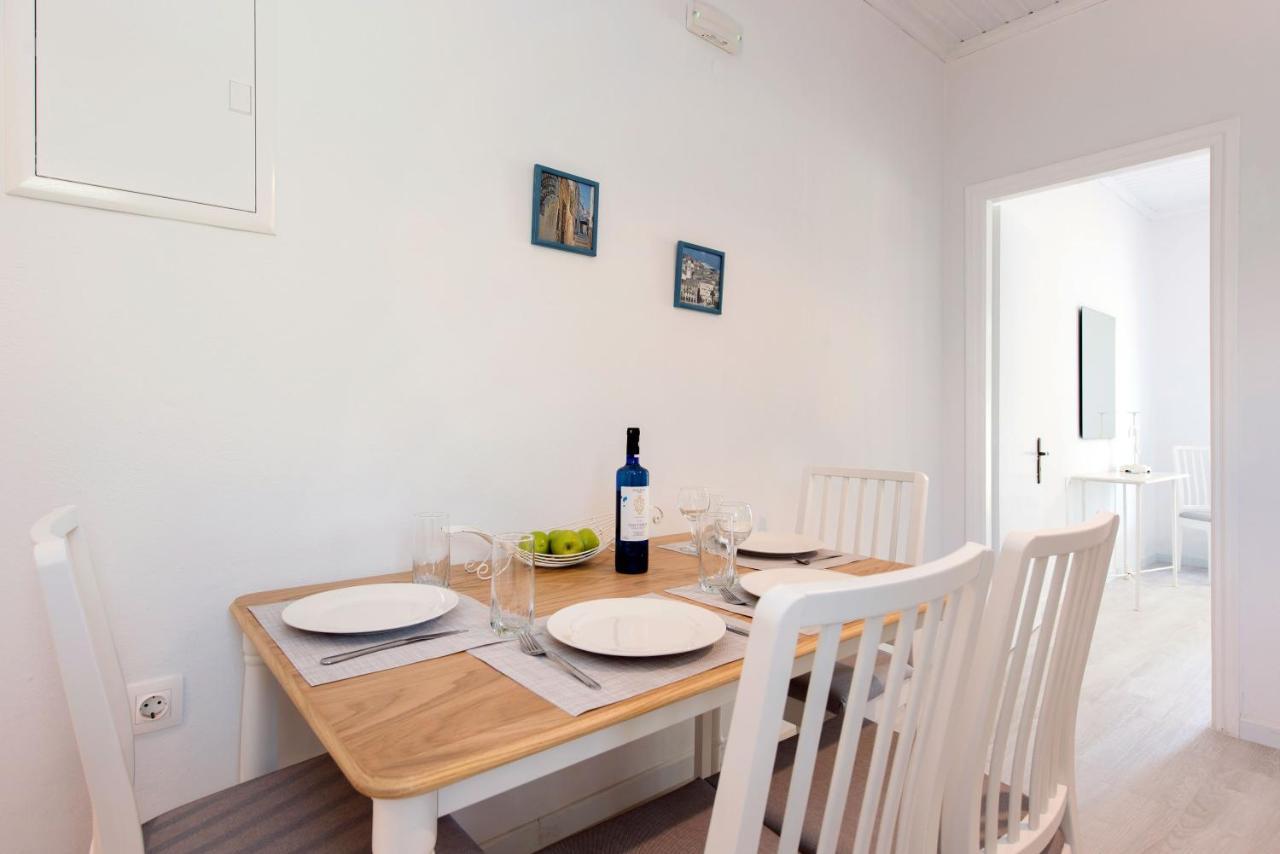 Marika Apartments Kassiopi Bagian luar foto