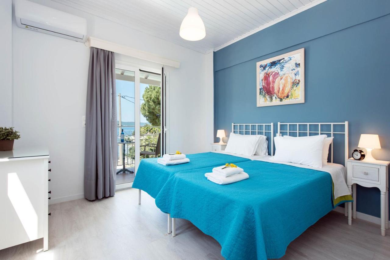 Marika Apartments Kassiopi Bagian luar foto